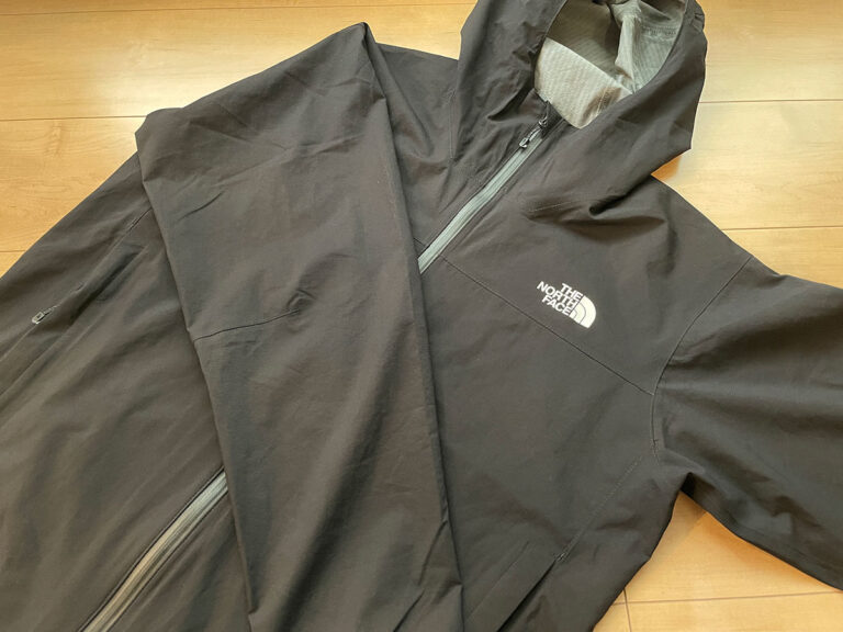 ノースフェイスとしてはお手頃な『ベンチャージャケット』が