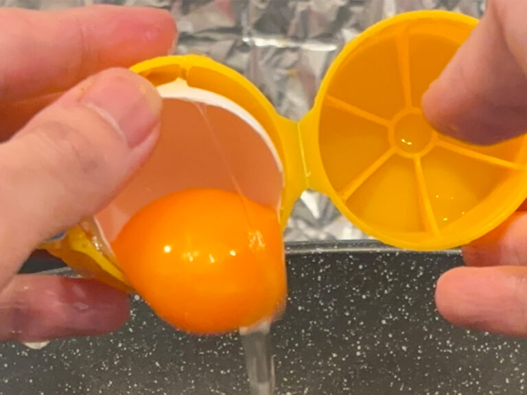 黄色いケースに入れたのは？ ある便利グッズに「最高かよ」「長年の