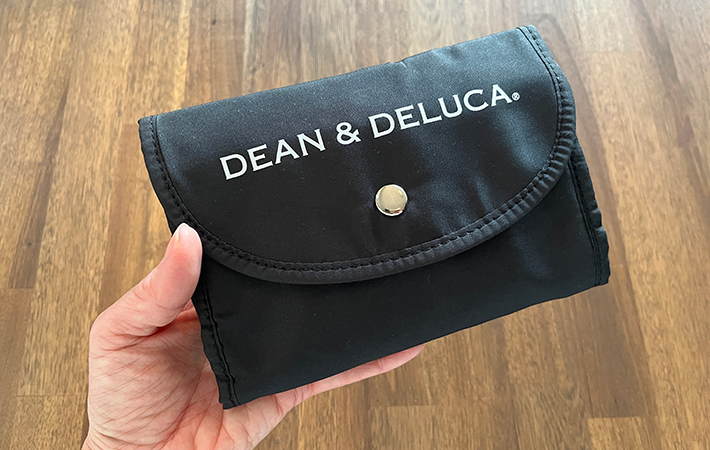 『DEAN & DELUCA』エコバッグたたんだ状態