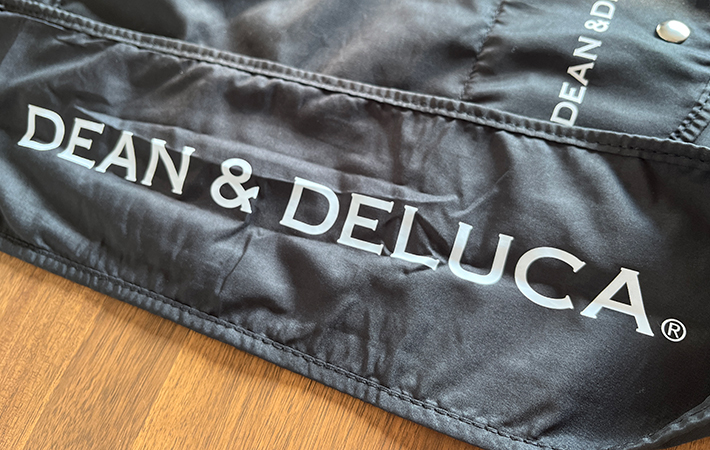 『DEAN & DELUCA』エコバッグ　ロゴアップ