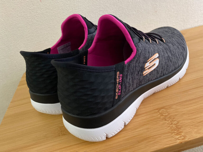 ばあちゃんに買ってあげたい」 立ったままスッと履ける