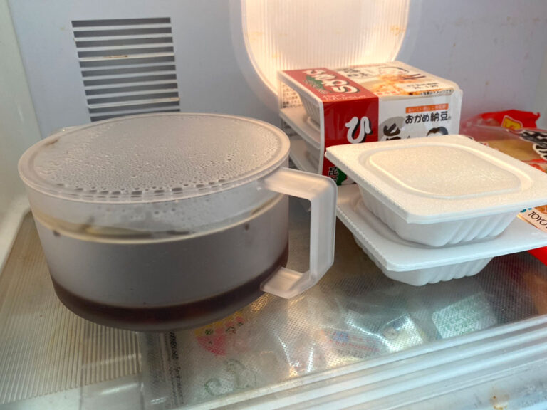 レア品　ロイヤルセランゴール　企業コラボ茶葉　保存容器　ティーキャディー そりゃ売れるわ！ 山崎実業の『ティーポット』がとにかく使いやすい