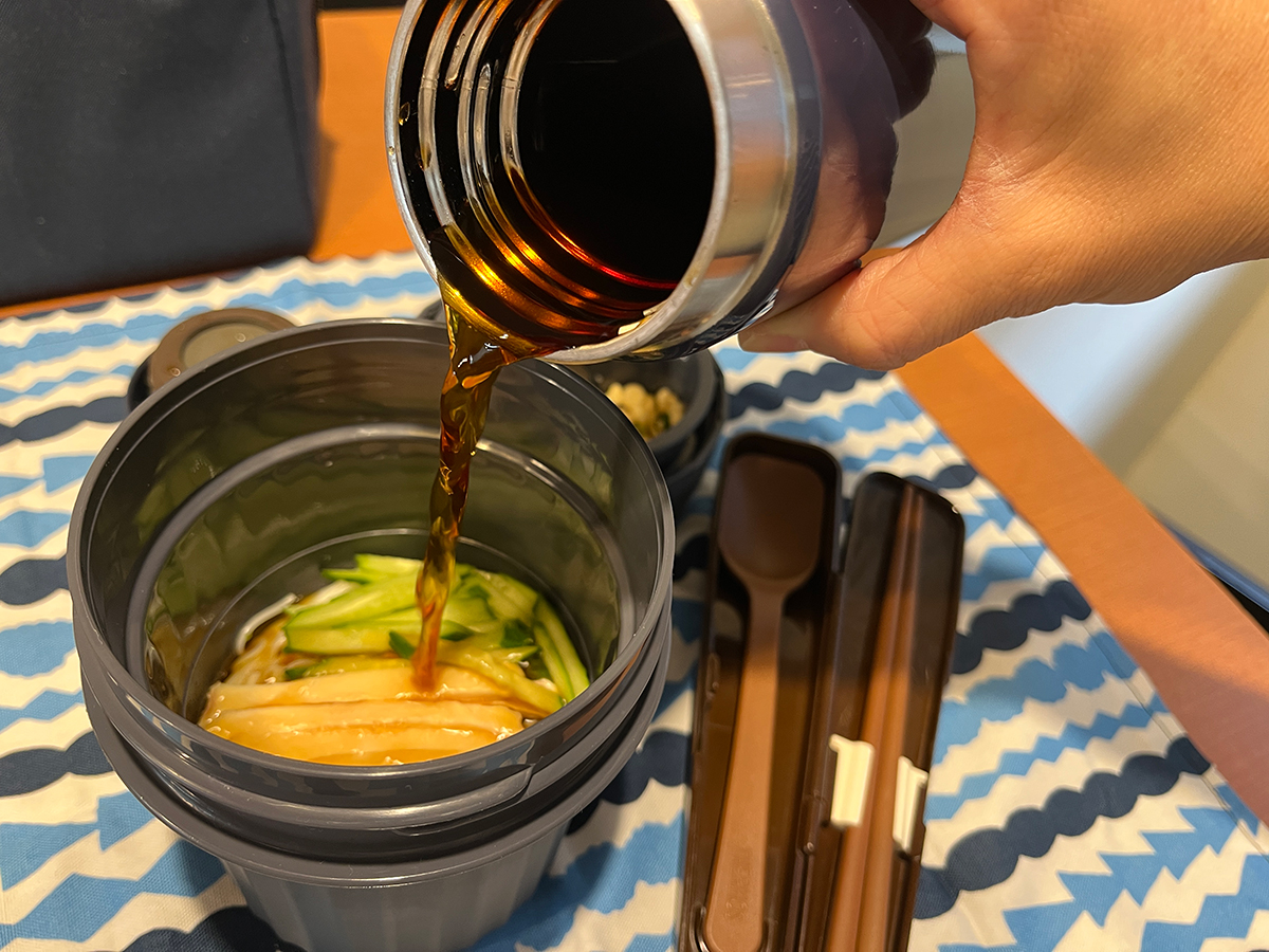 麺を持ち運ぶために作られたサーモスのお弁当箱があった！ 主婦歴18年
