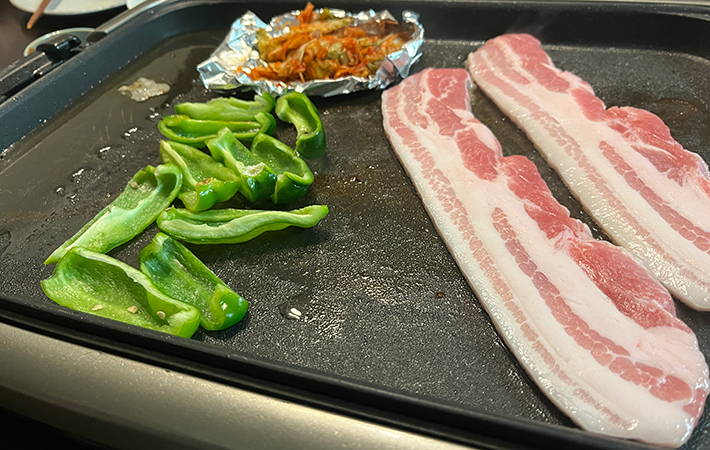ホットプレートでサムギョプサル