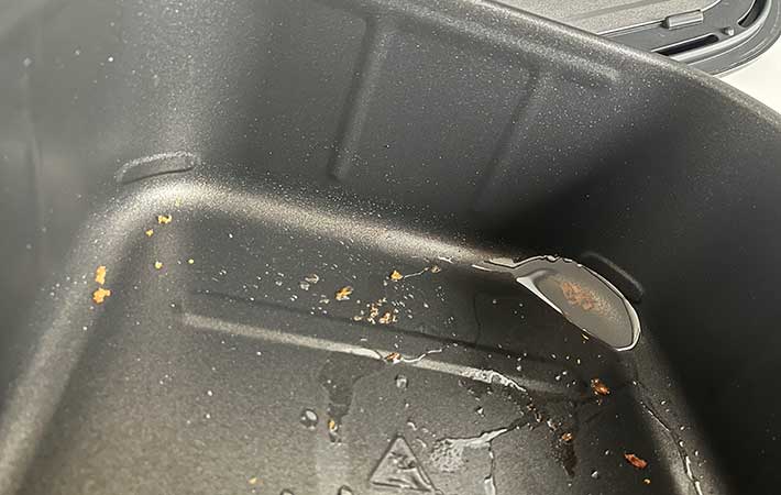 COSORI　バスケットに落ちた油