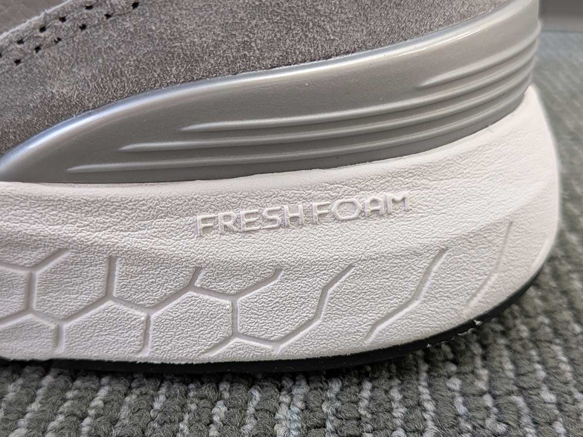 New Balance ☆ こだわりの履き心地の一足 フレッシュフォーム