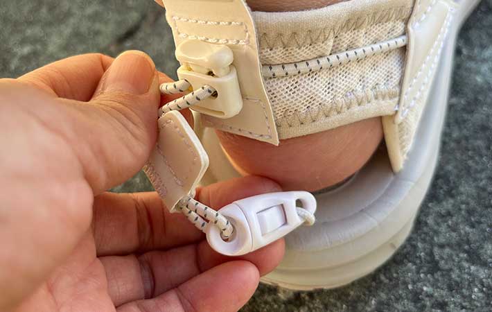 ノースフェイス『ストレイタム ポータ』カカトの部品