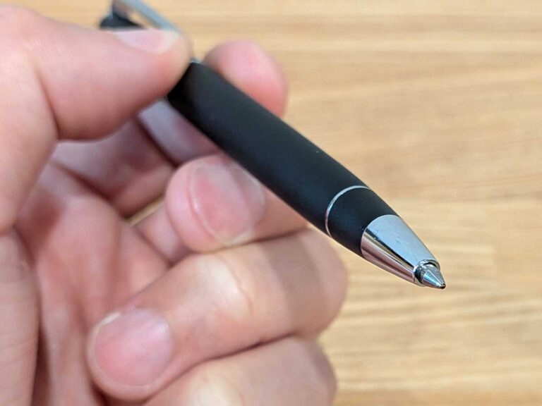やっぱり安いペンとは違う」 ビジネスやプレゼントにも使える万能