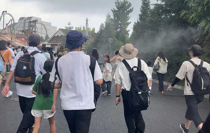 開園ダッシュ