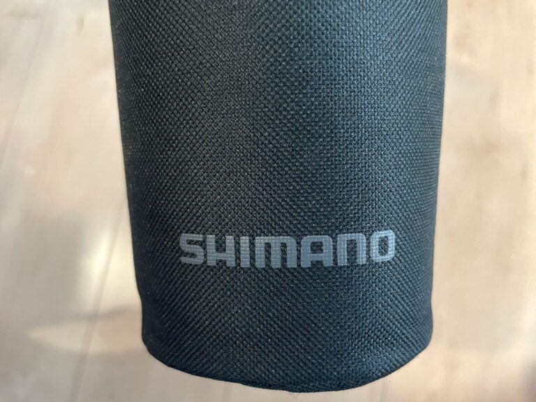 ファブリック製なのに保冷力すごい！」SHIMANOのペットボトルホルダー