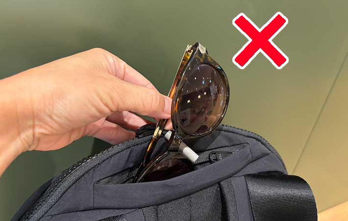 ノースフェイス『ネバーストップデイパック』隠しポケットにサングラスはダメ