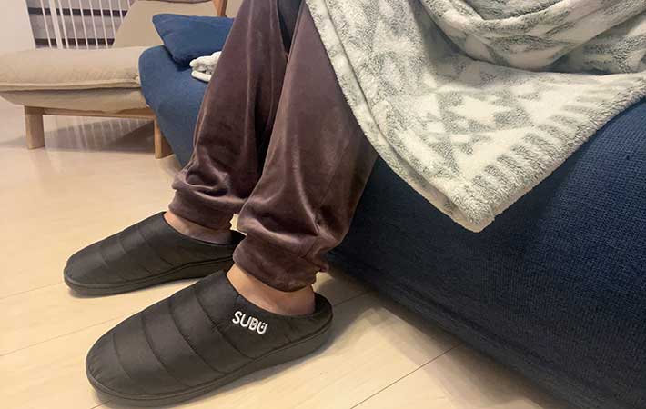 『SUBU』秋冬用サンダルを履いてリラックスタイム