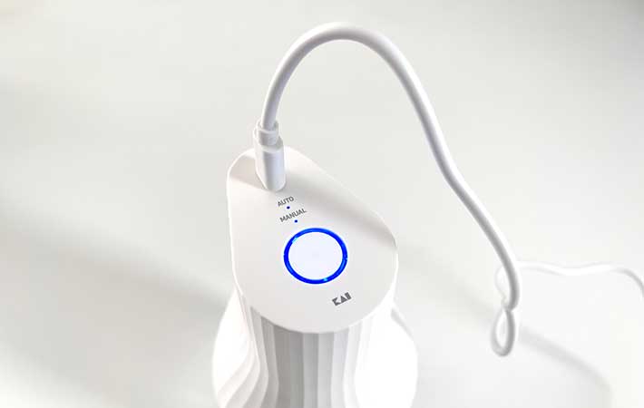 貝印『生クリッチ』充電中