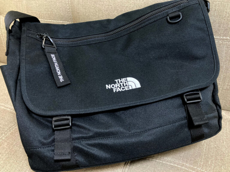 毎日バッグがパンパンだった私が、ノースフェイスのバッグに変えて劇的