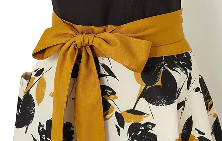 エプロンの画像