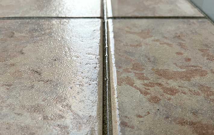 きれいになったタイルの目地