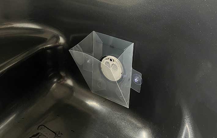 『ヘドロトルネード』洗浄カップを設置