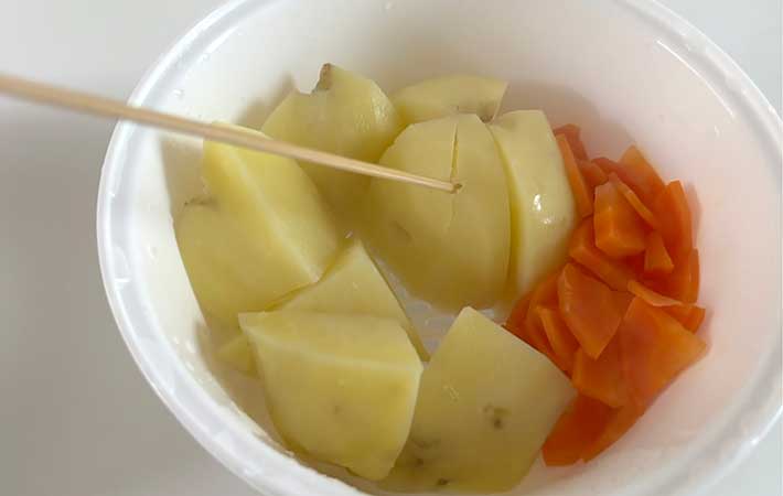 ハリオ『ガラスのレンジ蒸し器』で蒸したジャガイモ