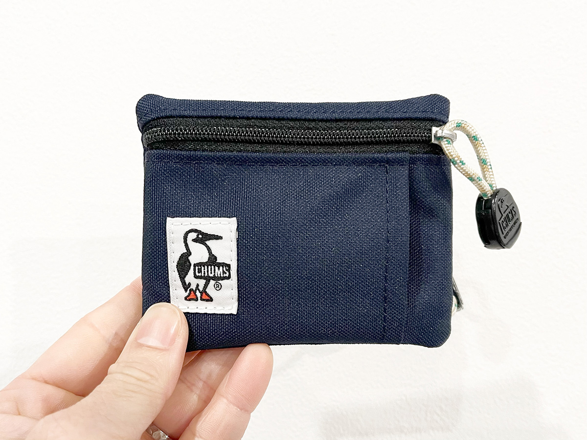 小さい＝不便」だと思ってた私が手放せなくなった、チャムスのミニ財布がこれ – UPDATE［アップデート］ by grape