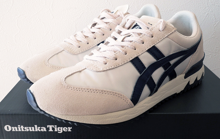 オニツカタイガーの画像