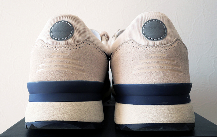 オニツカタイガーの画像