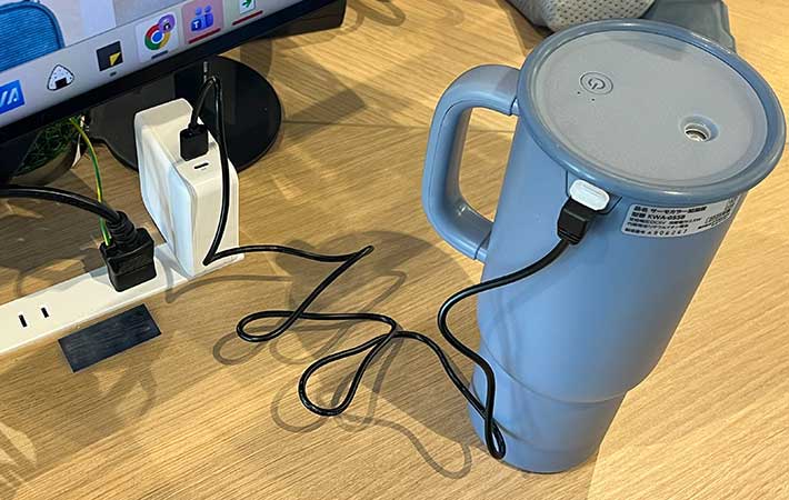 ドウシシャ『コロバーン』充電中