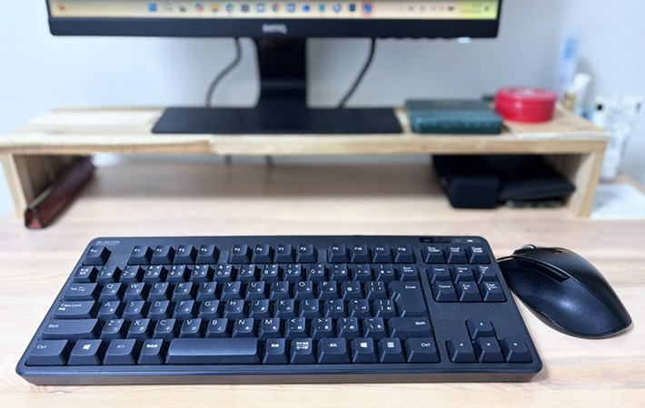 デスクまわりの画像