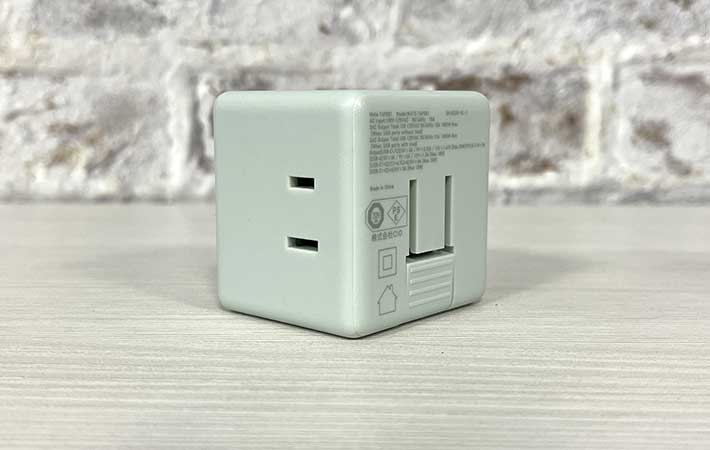 『CIO Mate Tap 001』電源プラグ格納