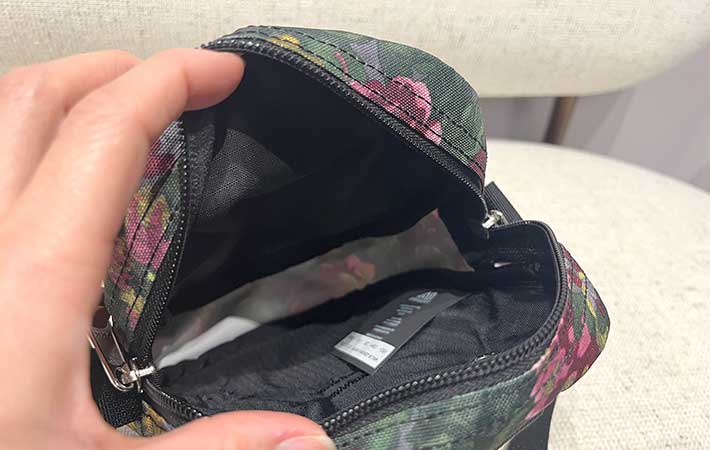 グレゴリー『クイックポケットM』メインコンパートメント