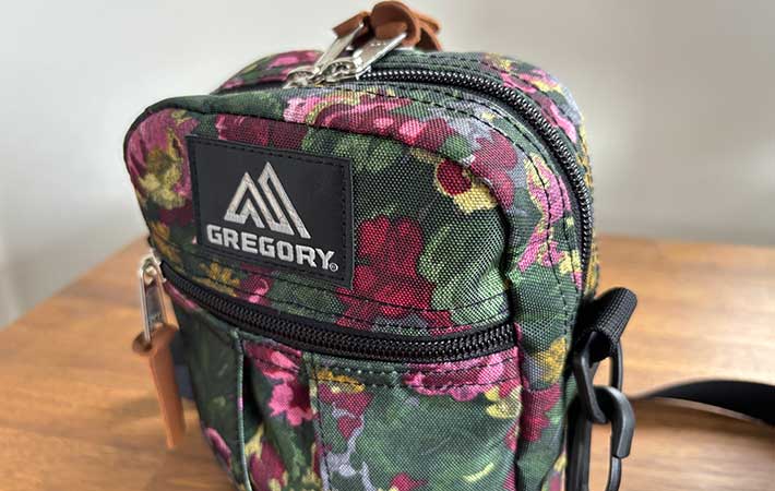 グレゴリー『クイックポケットM』荷物入り