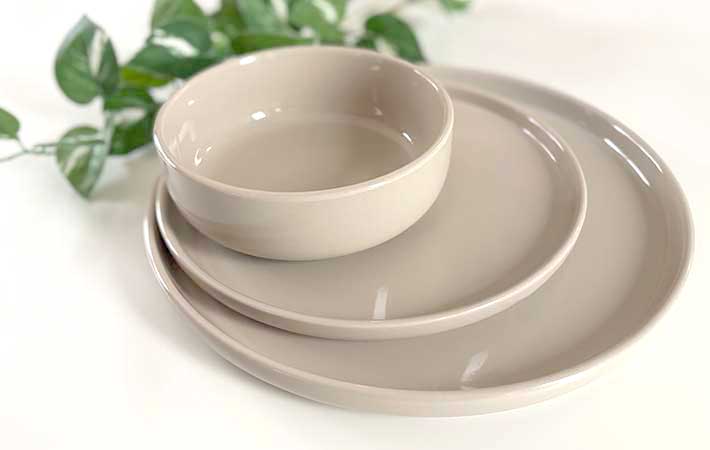 『Amazonベーシック』お皿3種