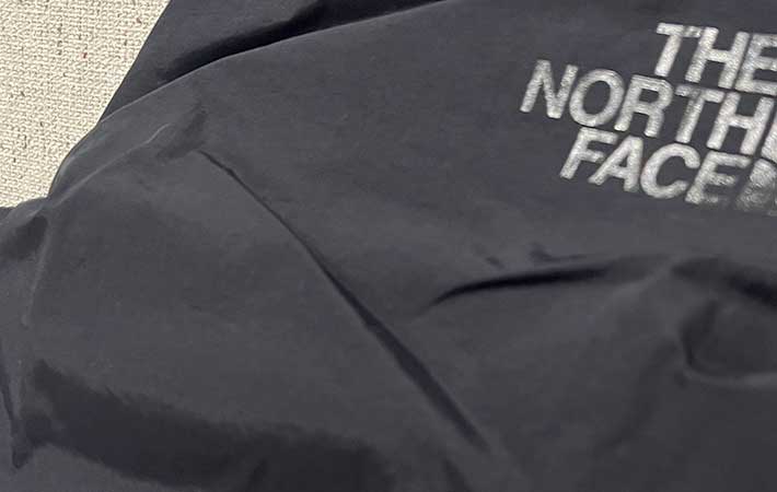 『ネバーストップミニバックパック』生地感