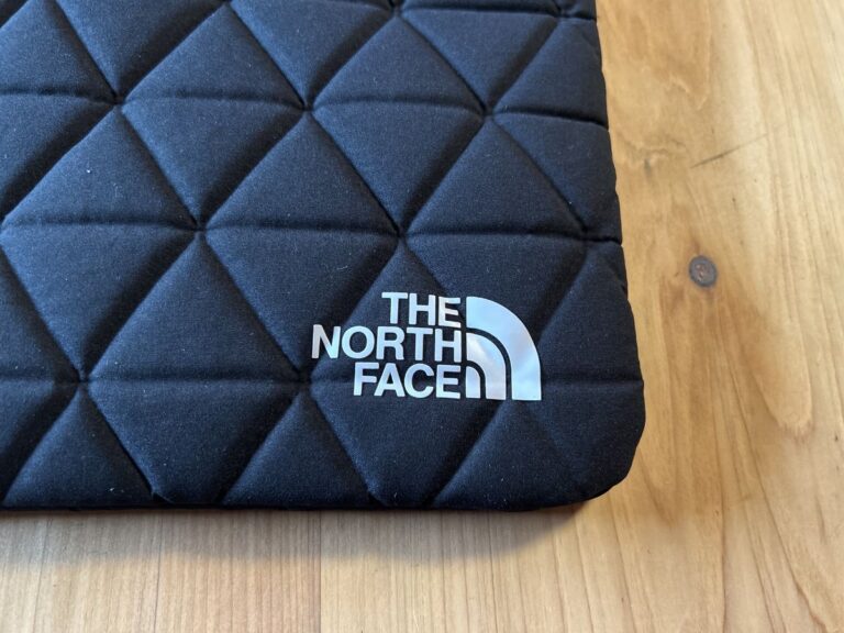 THE NORTH FACE ノートPCケース アウトドアブランドだけど、通勤にピッタリ ノートPCを持ち運ぶなら