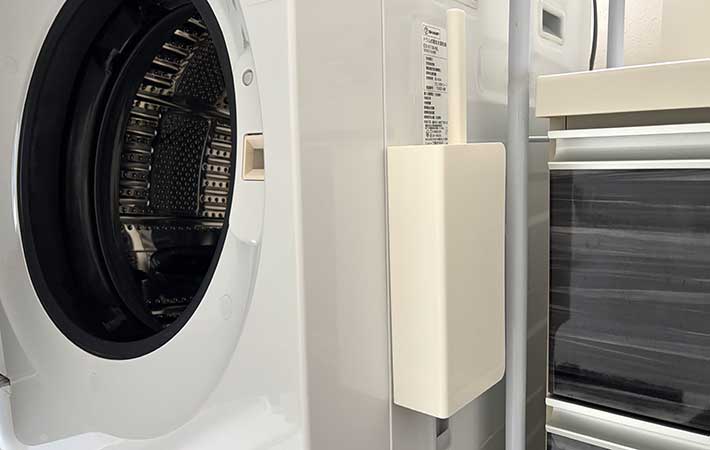 サンコー『びっくり洗濯機のホコリ取りま～す』洗濯機の側面に取りつけ