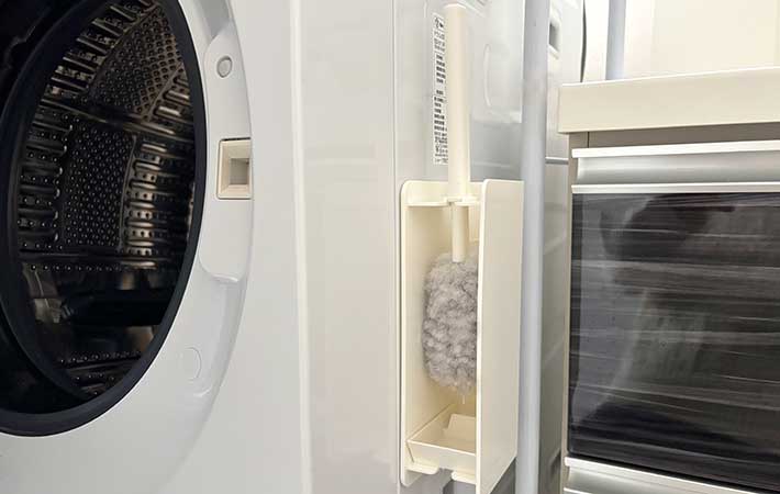 サンコー『びっくり洗濯機のホコリ取りま～す』洗濯機の側面に取りつけ