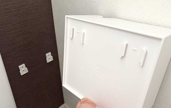 山崎実業『ウォール流せるトイレブラシ＆替えブラシホルダー』裏