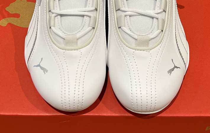 プーマ『キャッチ ソレイユ』つま先