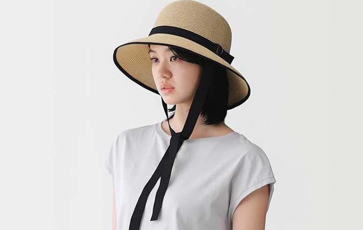 無印良品『UVカット 洗えてたためるキャペリン』