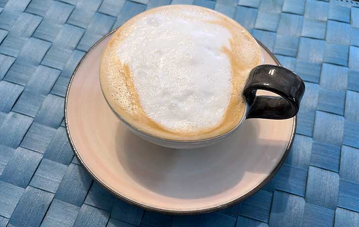 自宅で作ったカプチーノ