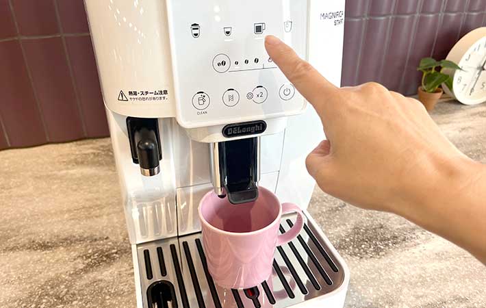 カフェ・ジャポーネボタンをタッチ