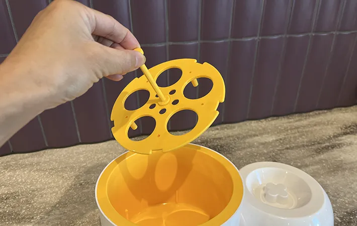 『おうちで簡単！温泉たまご器　たま５ちゃん』たまごスタンド