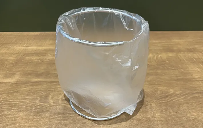 下村企販『キッチンポリ袋用生ごみスタンドS』